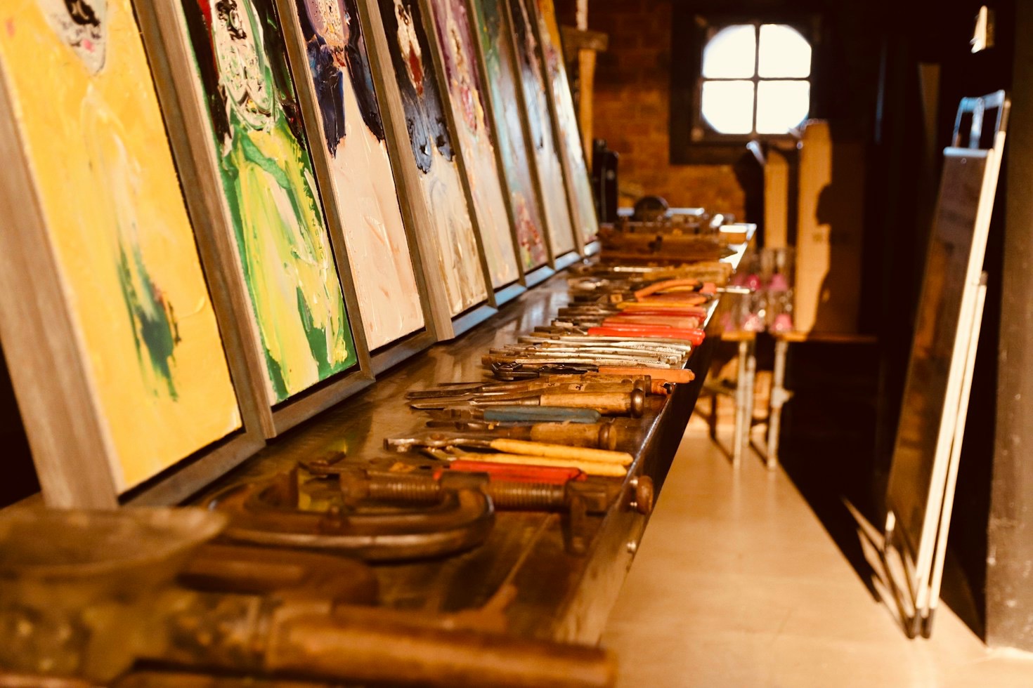 Selecting the Perfect Animal Portrait for Your Living Space